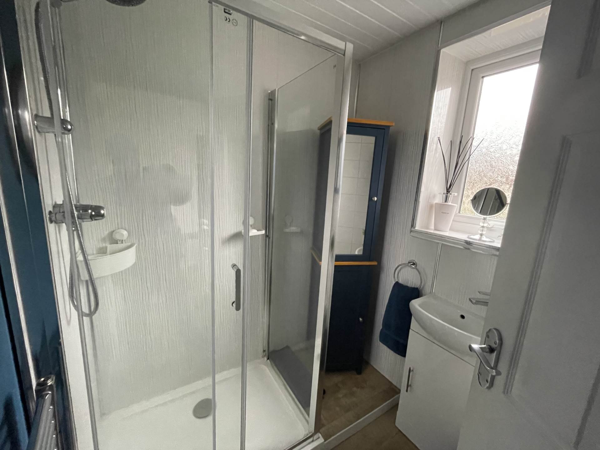 Maple Close, Oldham, Image 13