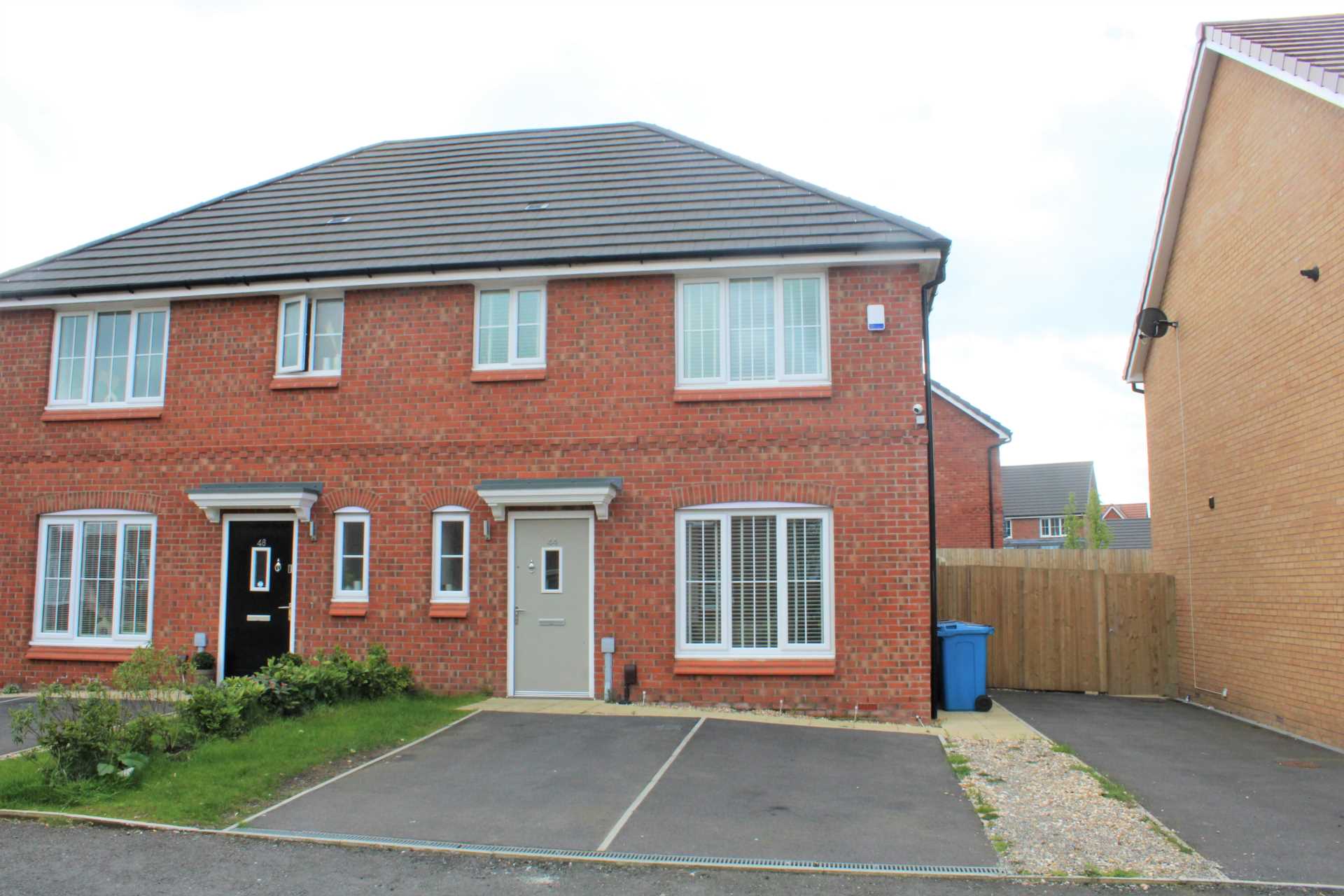 44 Watermill Avenue, Chadderton, OL9 9FZ, Image 1
