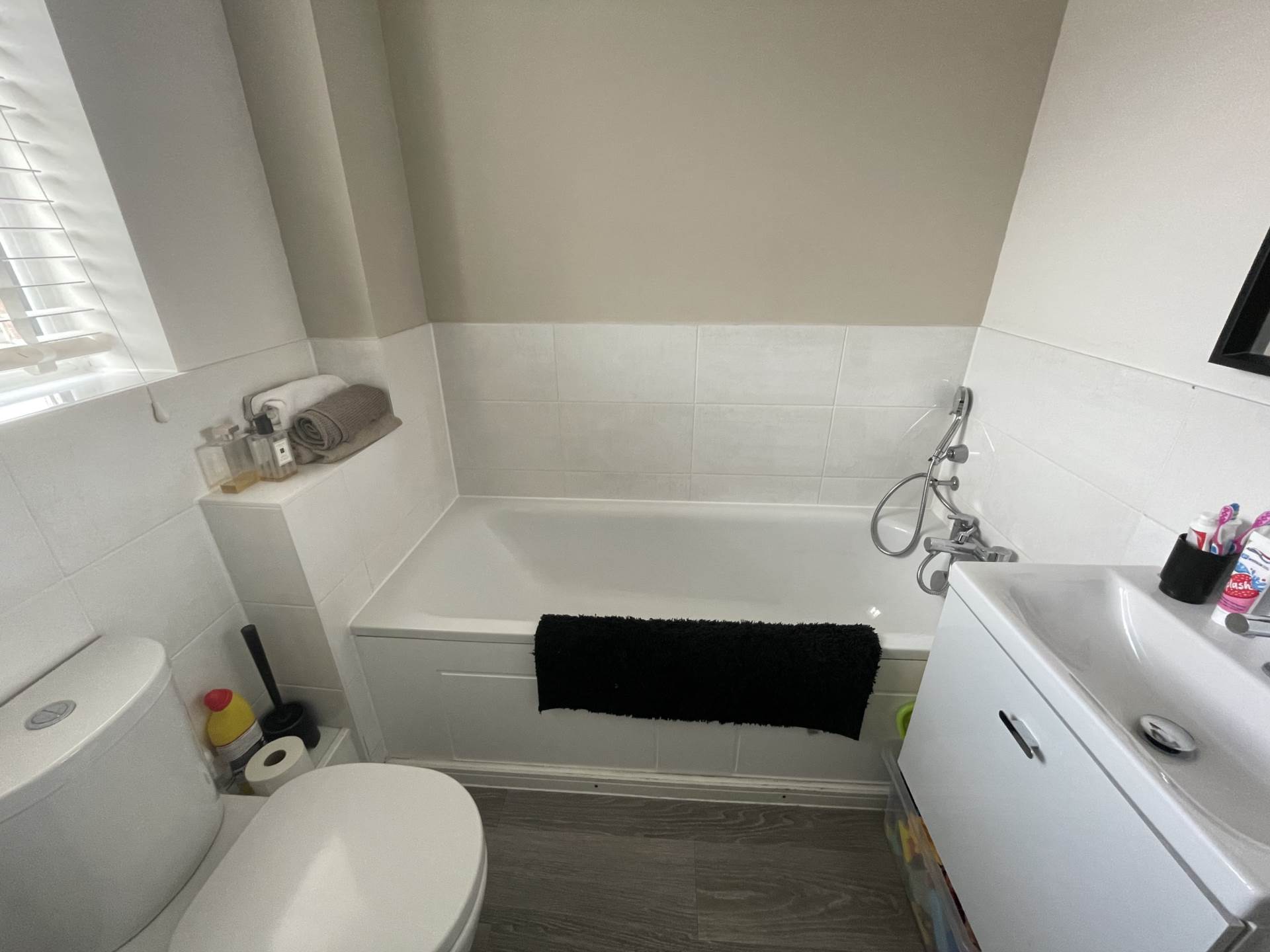 44 Watermill Avenue, Chadderton, OL9 9FZ, Image 13