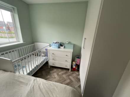 44 Watermill Avenue, Chadderton, OL9 9FZ, Image 11
