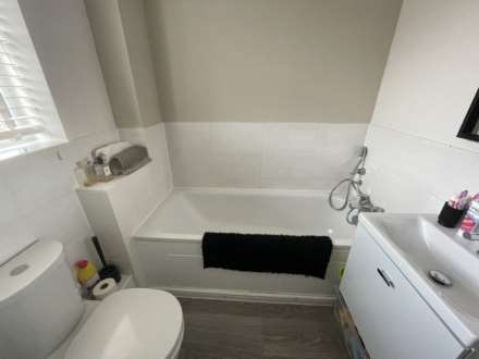 44 Watermill Avenue, Chadderton, OL9 9FZ, Image 13