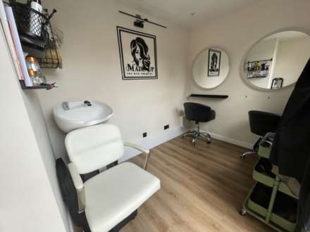 44 Watermill Avenue, Chadderton, OL9 9FZ, Image 17