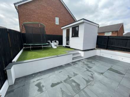 44 Watermill Avenue, Chadderton, OL9 9FZ, Image 2