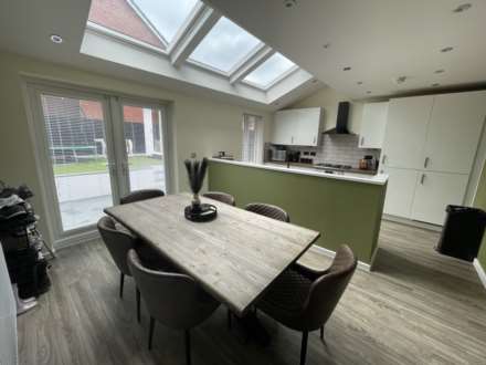 44 Watermill Avenue, Chadderton, OL9 9FZ, Image 3