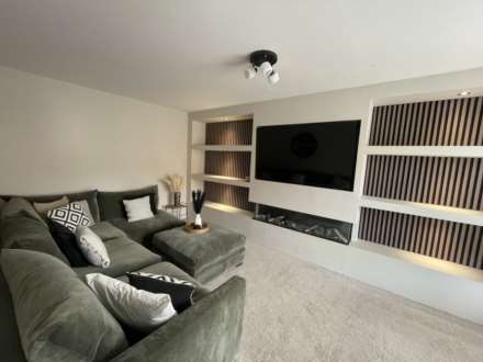 44 Watermill Avenue, Chadderton, OL9 9FZ, Image 4