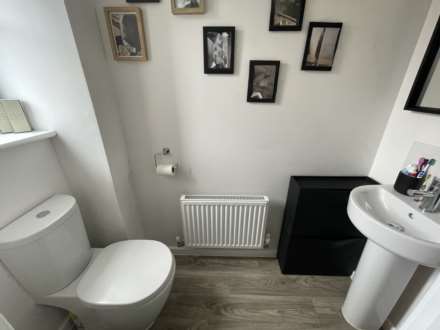 44 Watermill Avenue, Chadderton, OL9 9FZ, Image 5