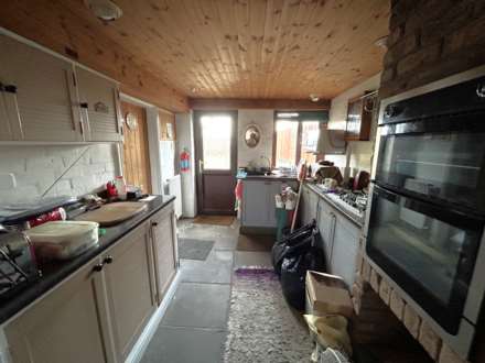 263 Roundthorn Road, Oldham, OL4 5LJ, Image 3