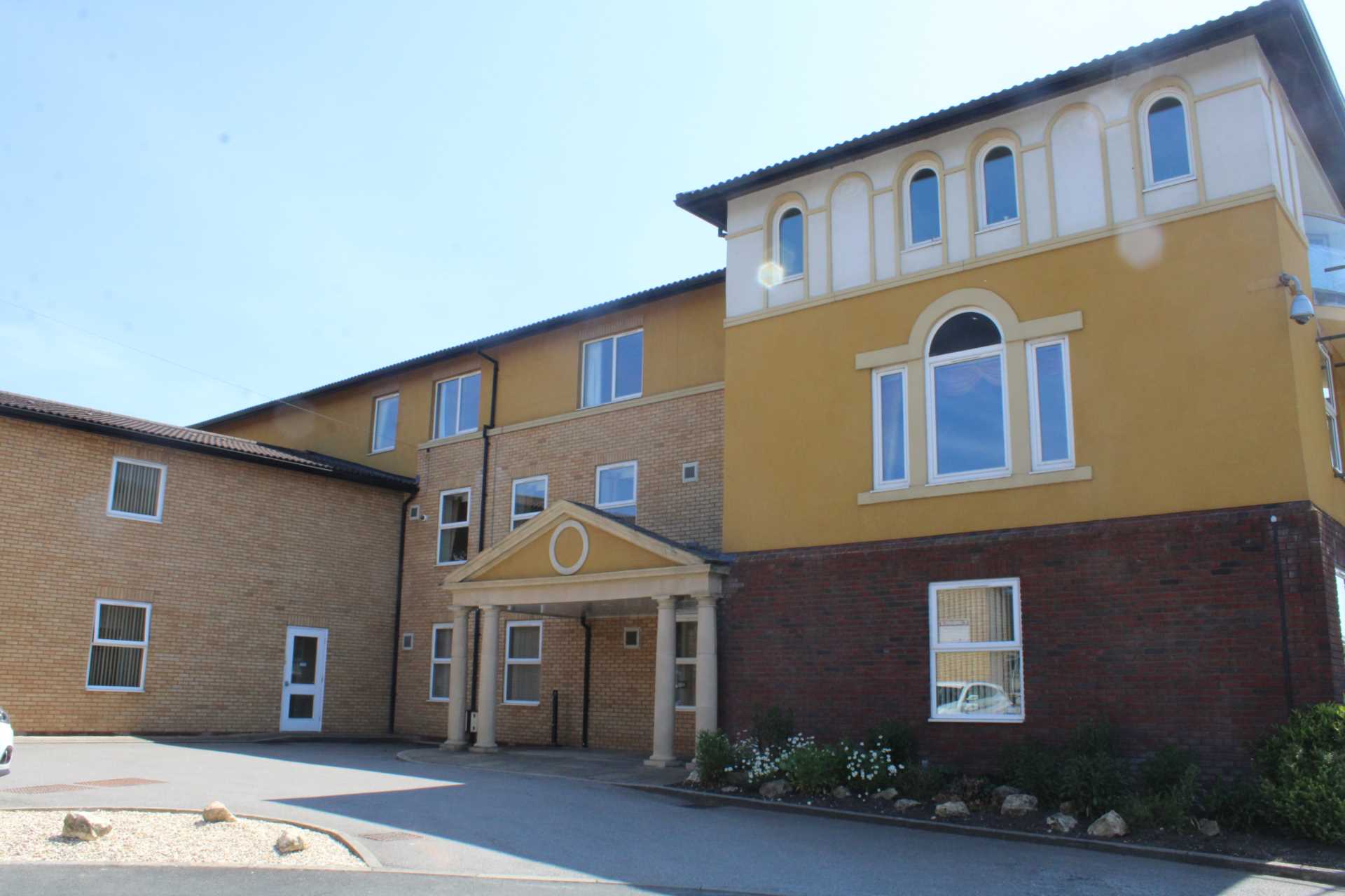 206 Sienna Court, Chadderton, OL9 0QE, Image 1