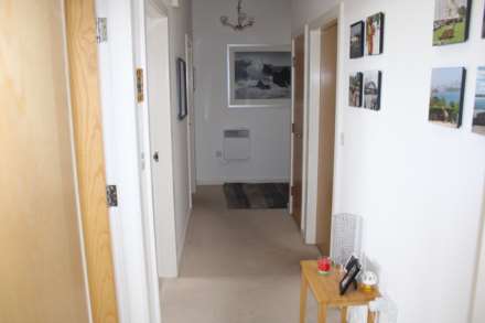 206 Sienna Court, Chadderton, OL9 0QE, Image 4