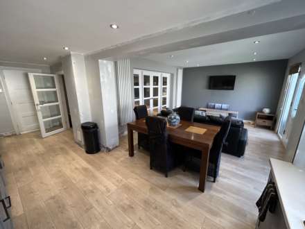Totnes Avenue, Oldham, Image 11