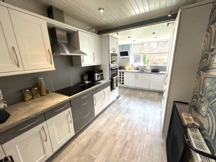 8 Beech Avenue, Oldham, OL1 2RD, Image 10