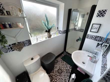 8 Beech Avenue, Oldham, OL1 2RD, Image 18