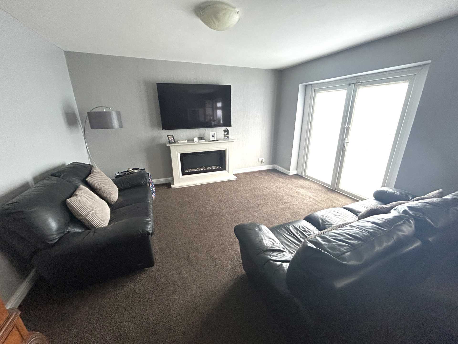 Whitstable Close, Chadderton, Image 2