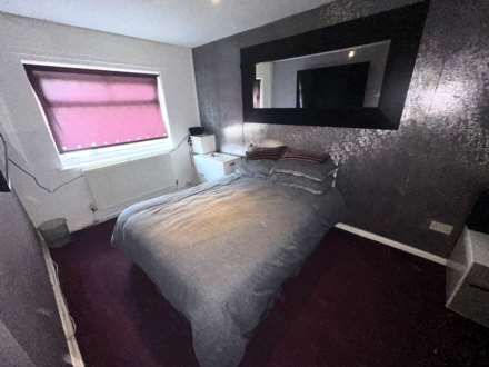 Whitstable Close, Chadderton, Image 9