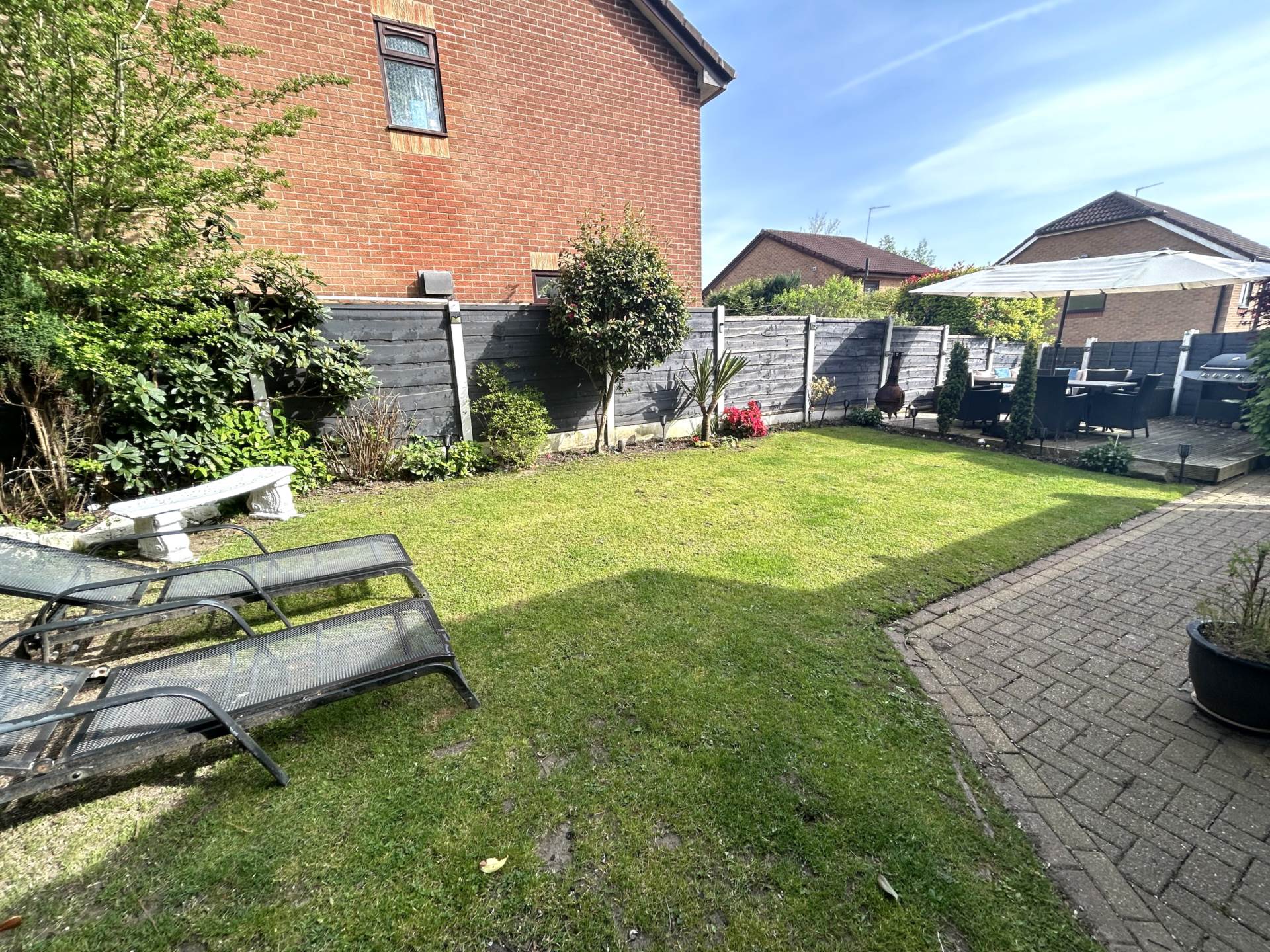 Low Croft Crescent, Oldham, OL9 9UU, Image 2