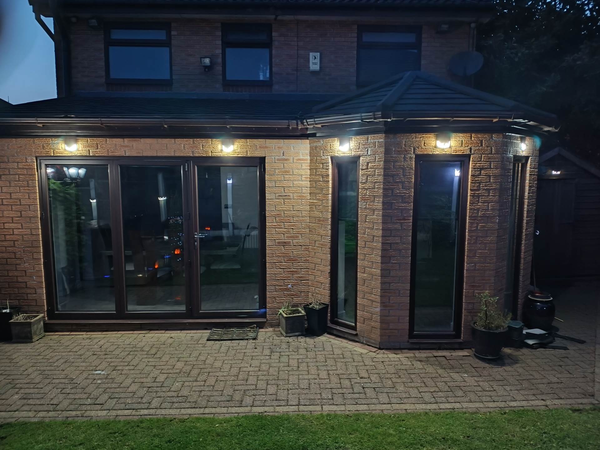 Low Croft Crescent, Oldham, OL9 9UU, Image 36