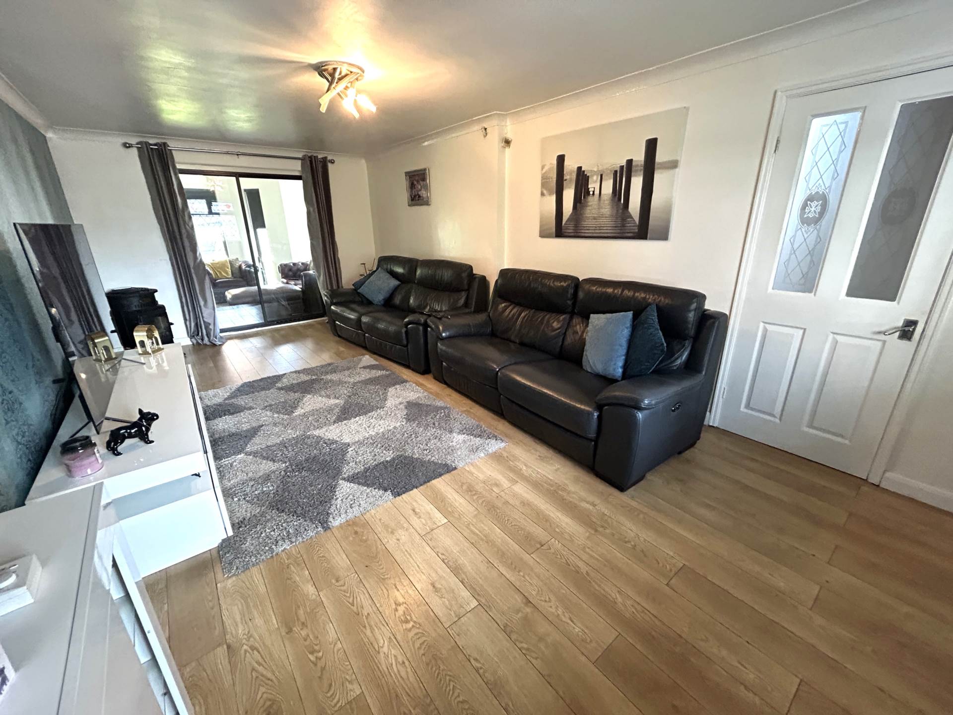 Low Croft Crescent, Oldham, OL9 9UU, Image 4
