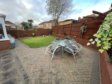 6 Alligin Close, Chadderton, OL9 0LZ, Image 25