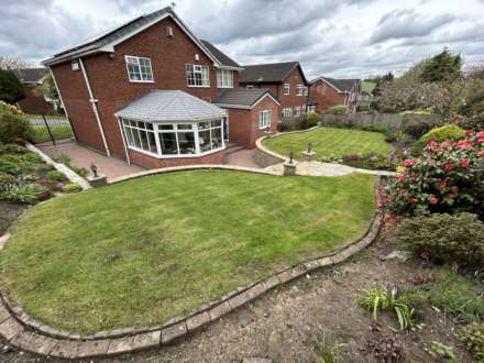 3 Brandwood, Oldham, OL1 2TP, Image 2