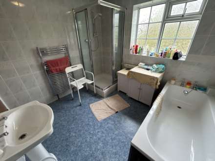 3 Brandwood, Oldham, OL1 2TP, Image 26