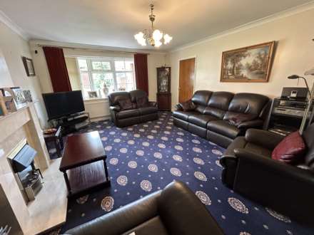 3 Brandwood, Oldham, OL1 2TP, Image 6