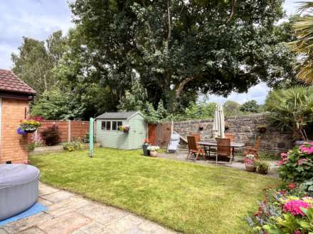 20 Arkle Drive, Chadderton, OL9 0ND, Image 35
