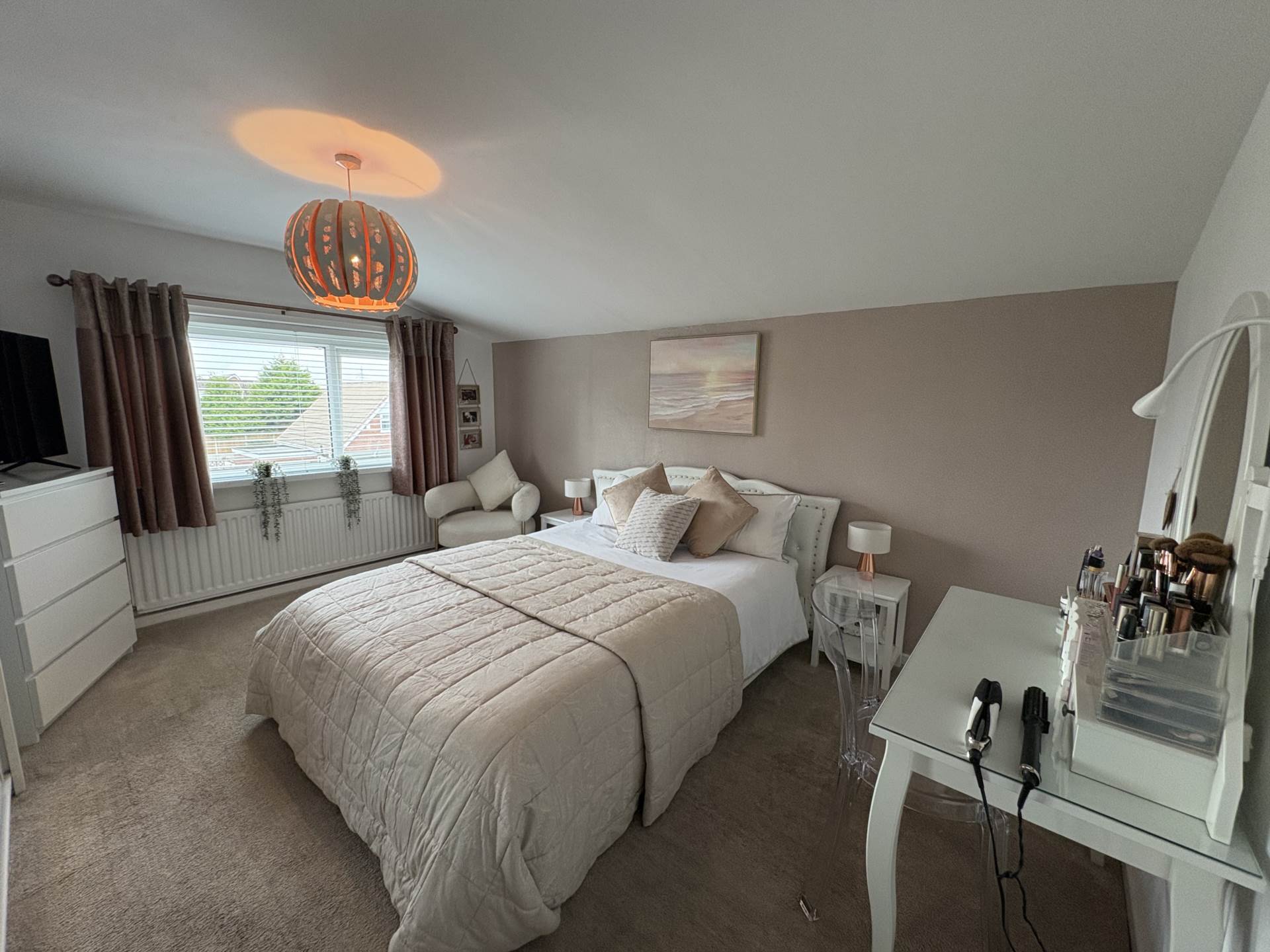 6 Cathedral Road, Chadderton, Image 20