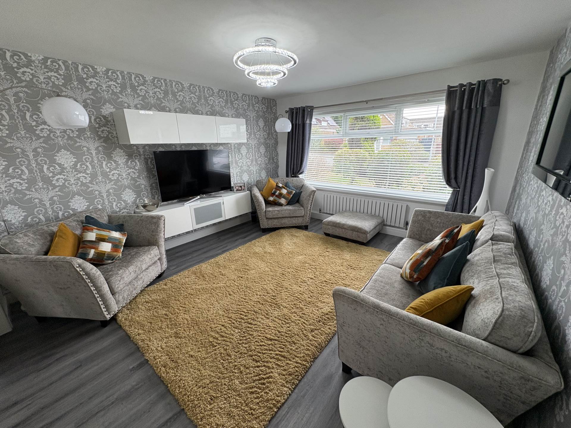 6 Cathedral Road, Chadderton, Image 3