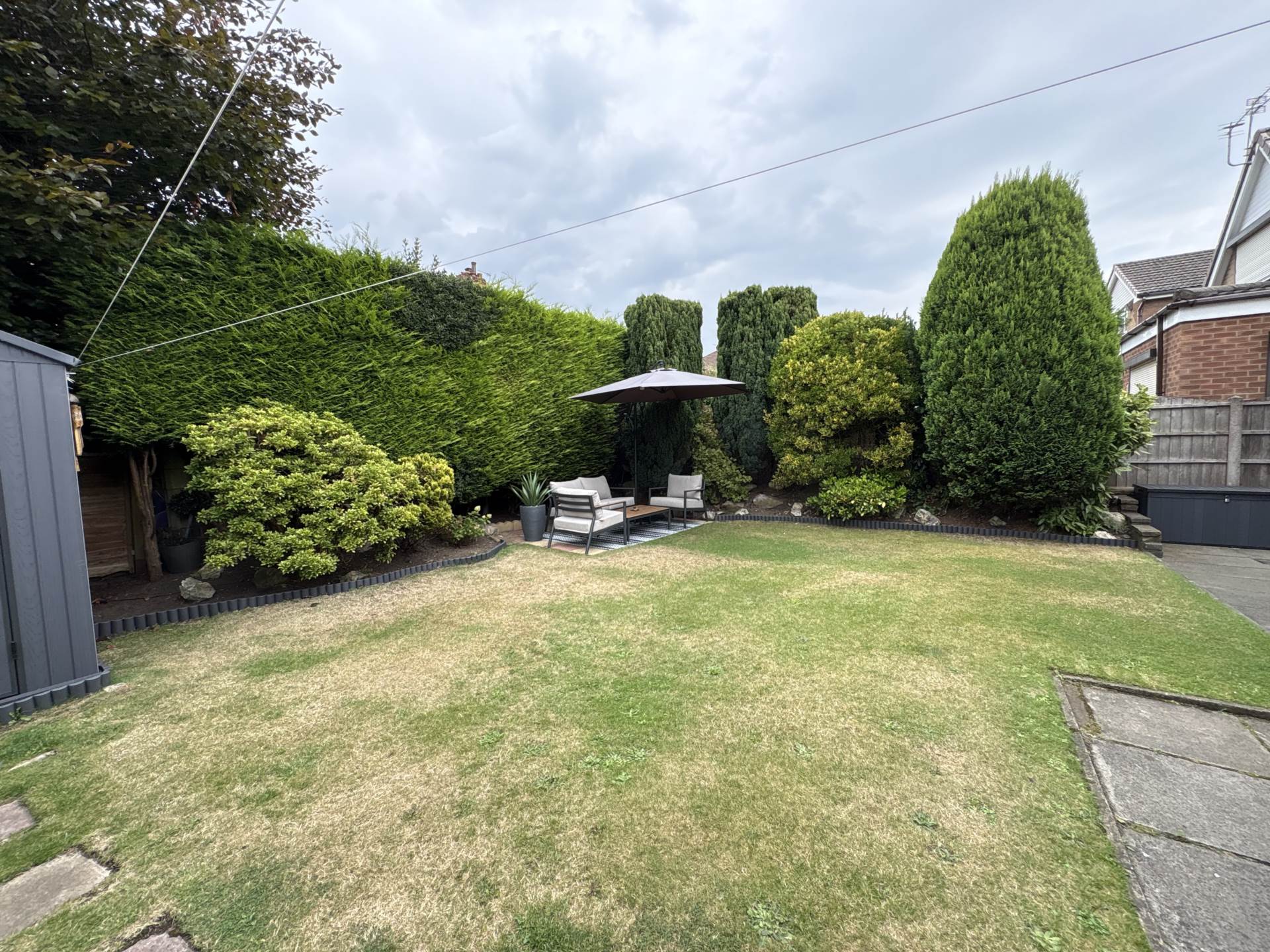 6 Cathedral Road, Chadderton, Image 30