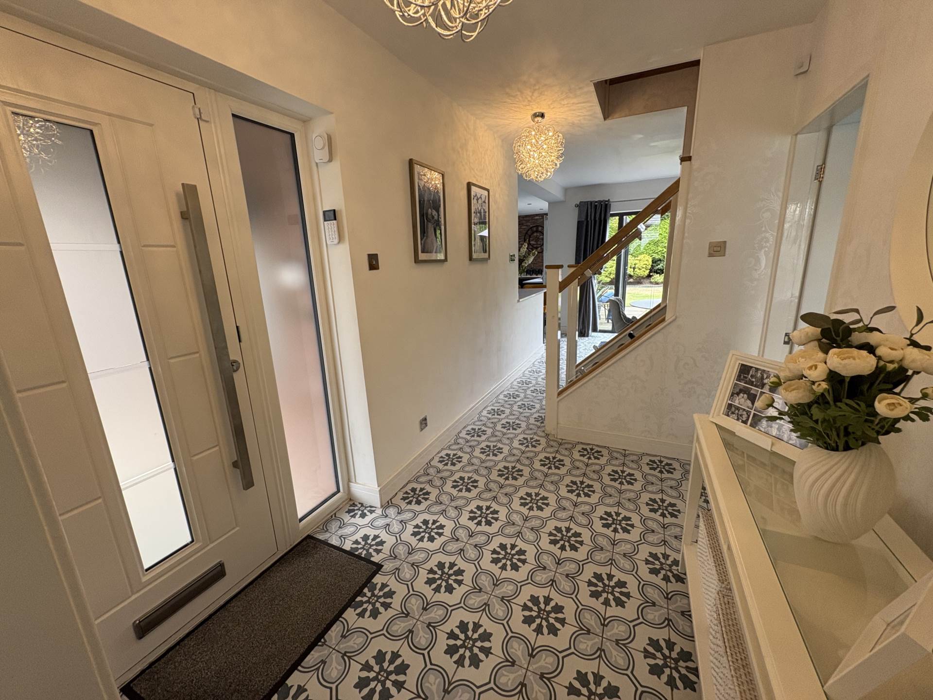 6 Cathedral Road, Chadderton, Image 5