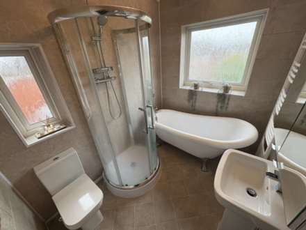 104 Broadway, Chadderton, Oldham, OL9 0AA, Image 22