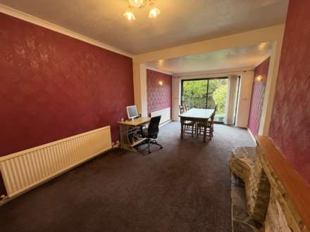 104 Broadway, Chadderton, Oldham, OL9 0AA, Image 3