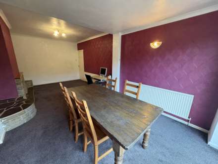 104 Broadway, Chadderton, Oldham, OL9 0AA, Image 9