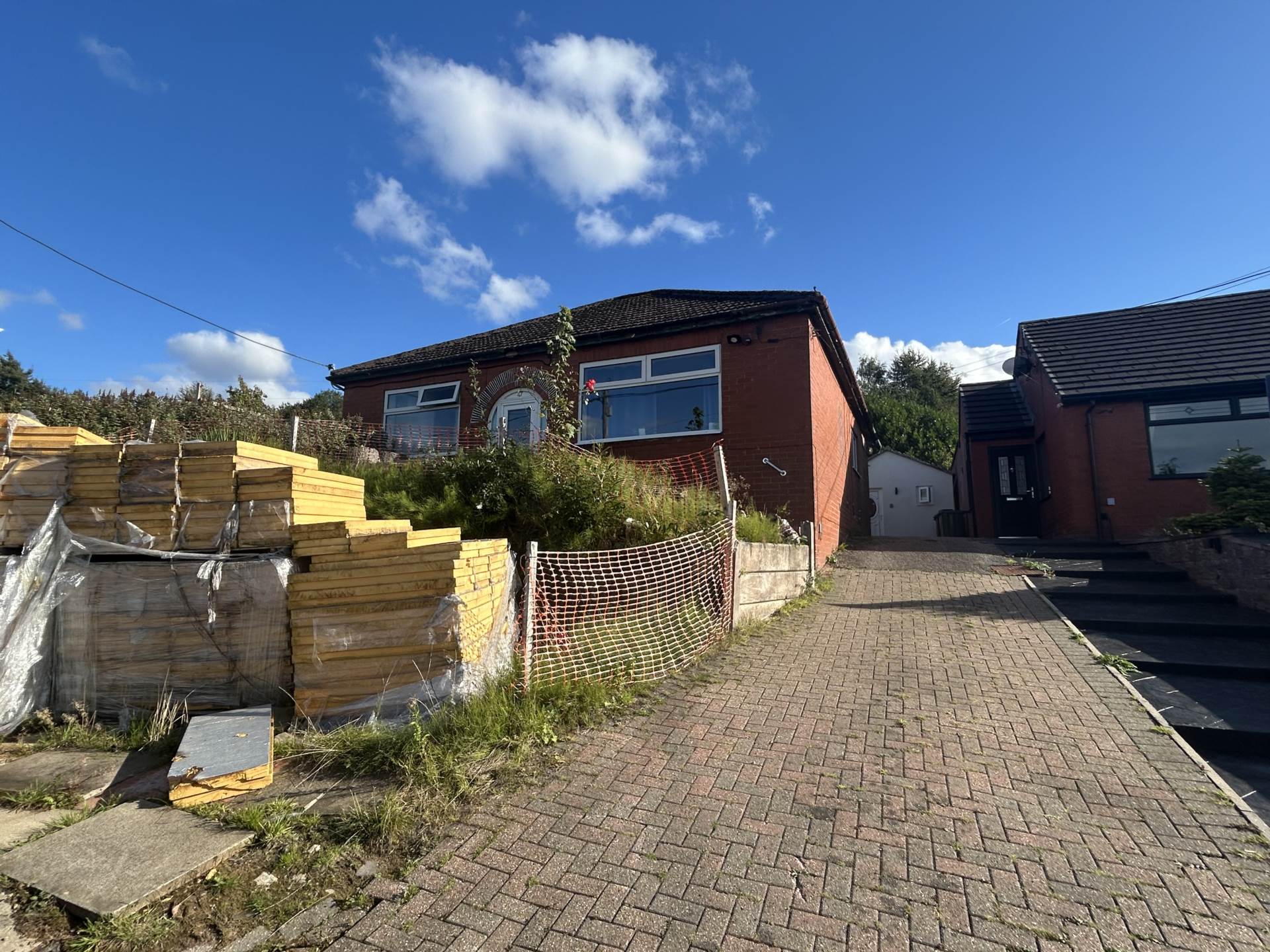 47 Ferney Field Road, Oldham, OL9 0LU, Image 1