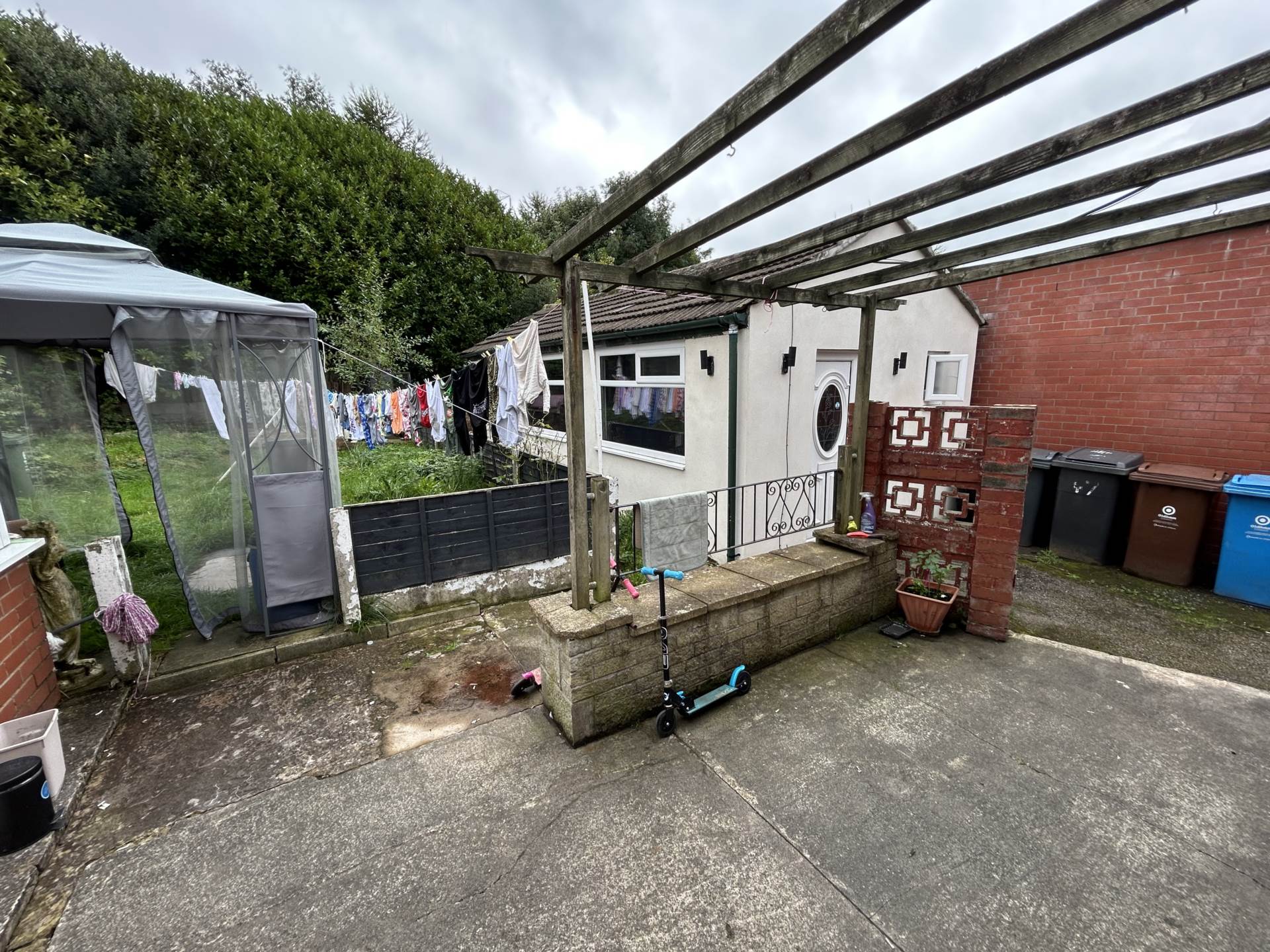 47 Ferney Field Road, Oldham, OL9 0LU, Image 3