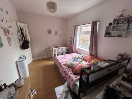 47 Ferney Field Road, Oldham, OL9 0LU, Image 10