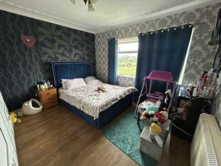 47 Ferney Field Road, Oldham, OL9 0LU, Image 12