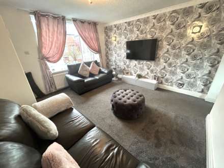 Shelley Road, Chadderton, OL9 8HS, Image 2