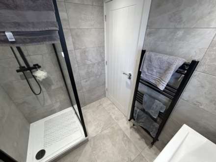 870 Middleton Road, Chadderton, OL9 0PB, Image 18