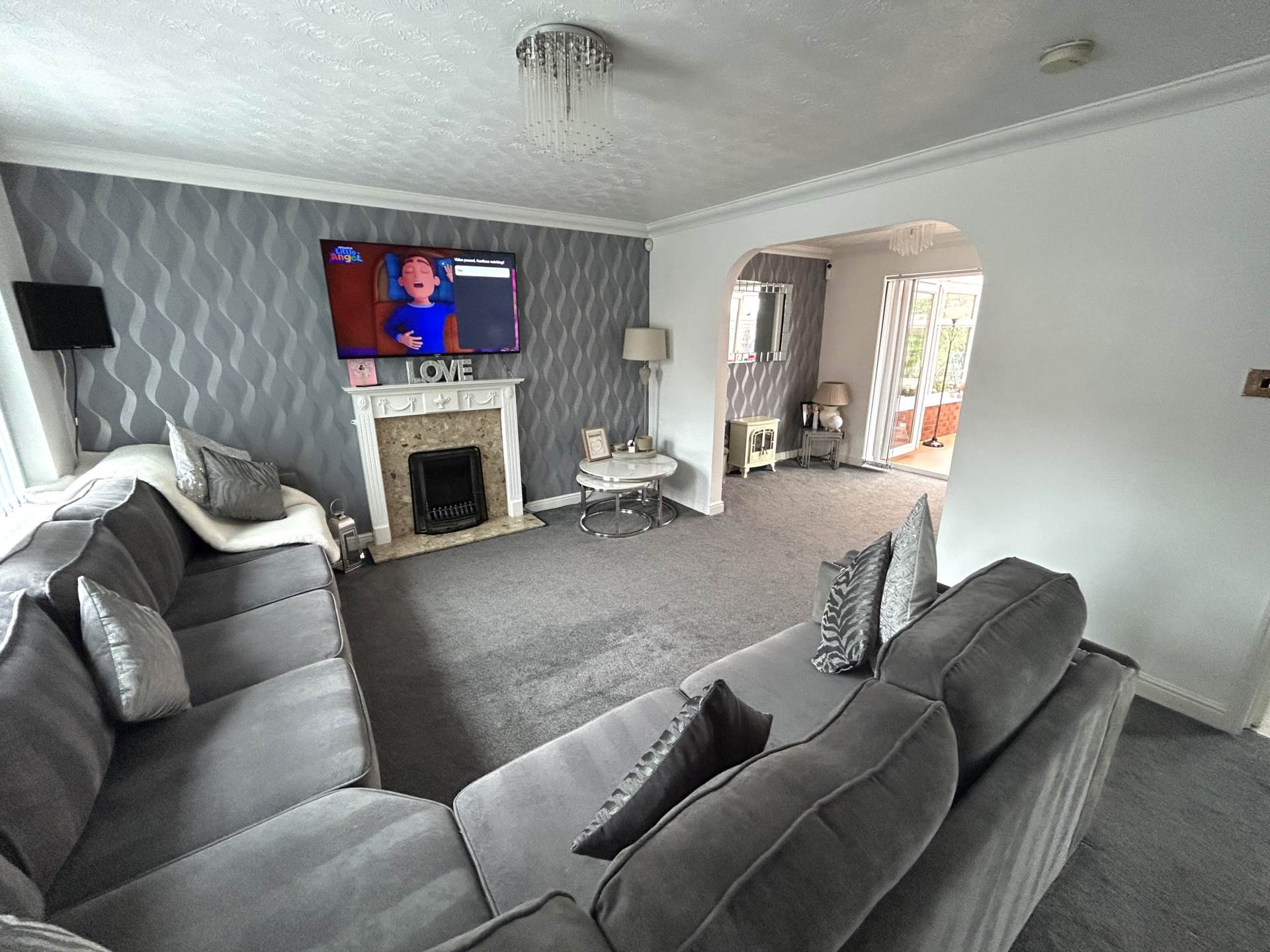4 Moorwood Drive, Oldham,OL8 2XD, Image 4