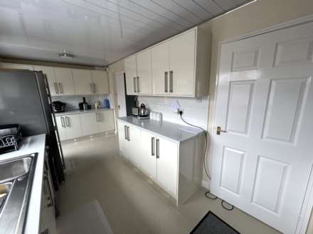4 Moorwood Drive, Oldham,OL8 2XD, Image 10