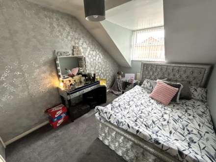 4 Moorwood Drive, Oldham,OL8 2XD, Image 11