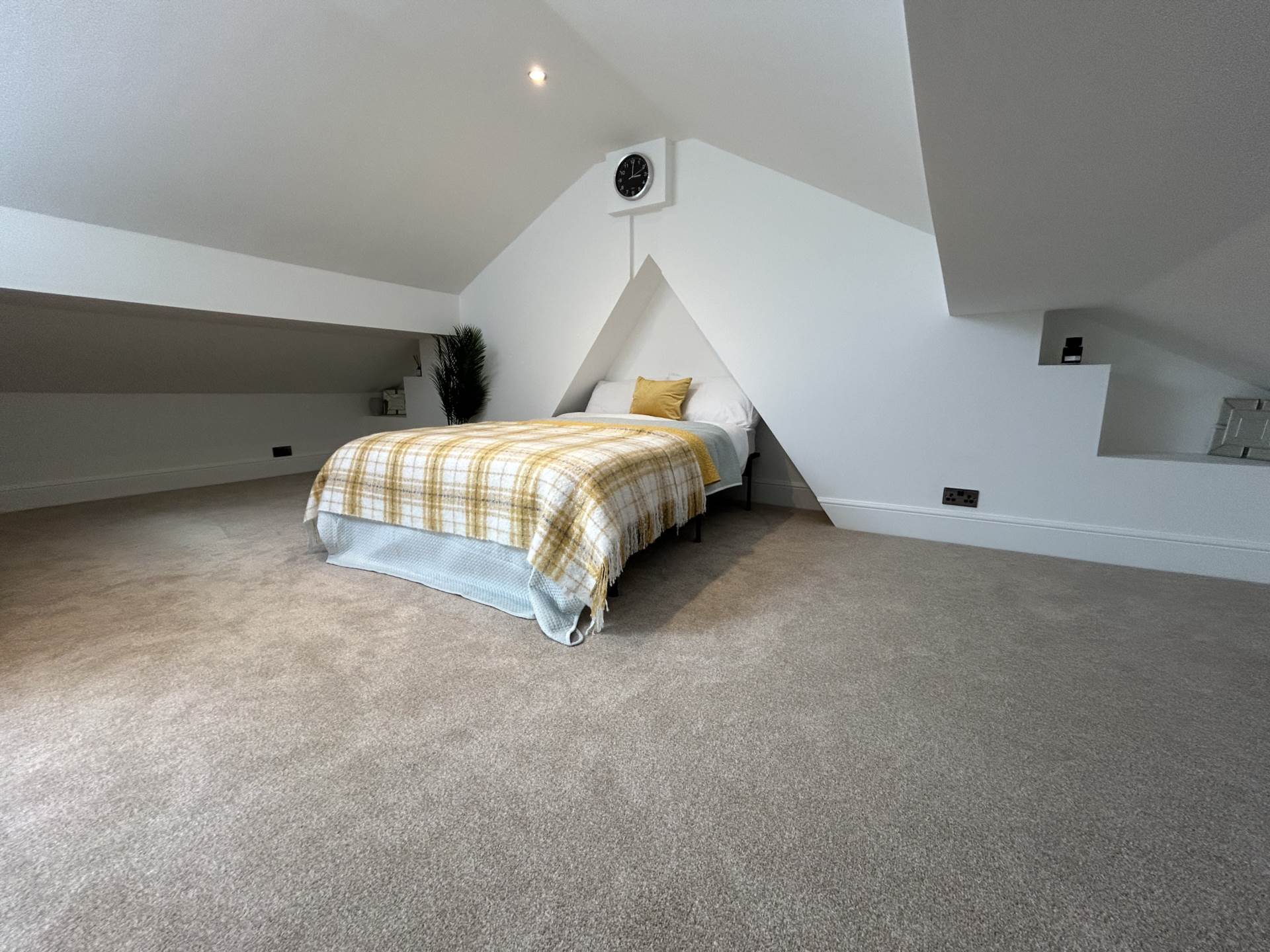 958 Middleton Road, Image 17