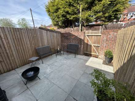 958 Middleton Road, Image 2