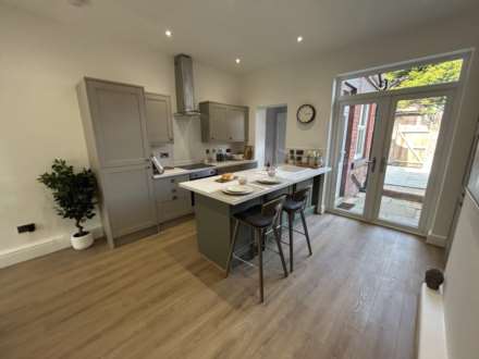 958 Middleton Road, Image 3