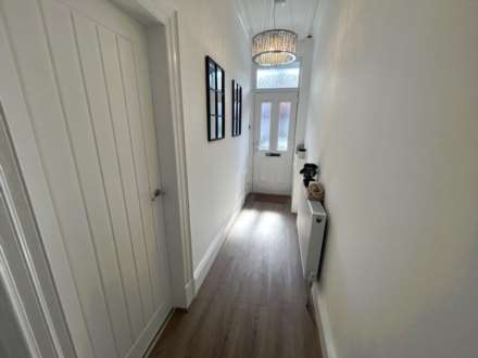 958 Middleton Road, Image 5