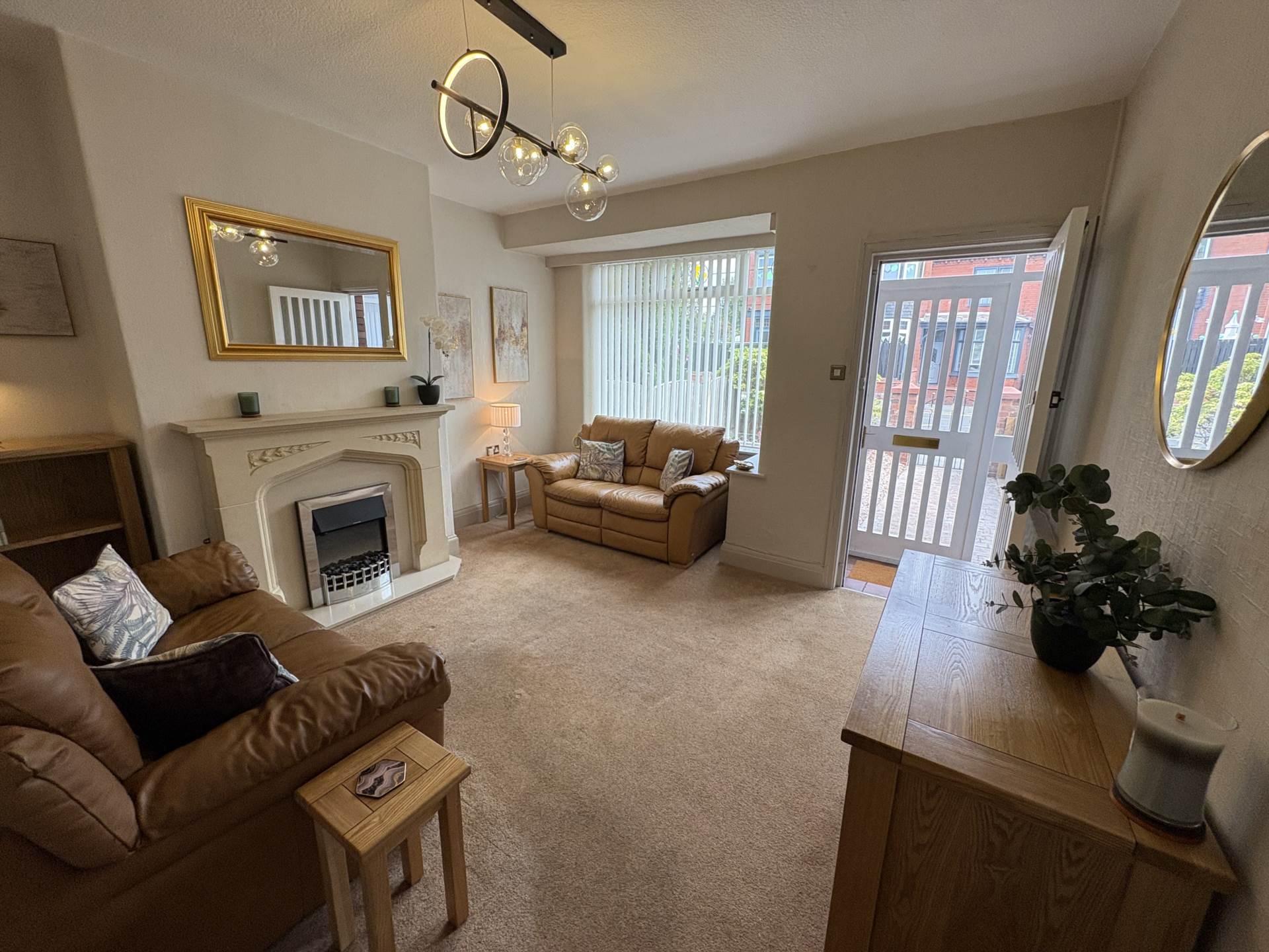 859 Middleton Road, Chadderton, Image 6