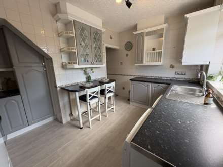 859 Middleton Road, Chadderton, Image 9