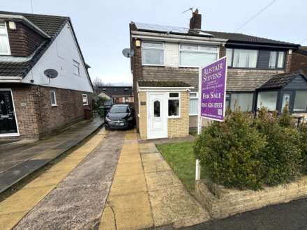60 Rydal Avenue, Chadderton, OL9 0QU, Image 1