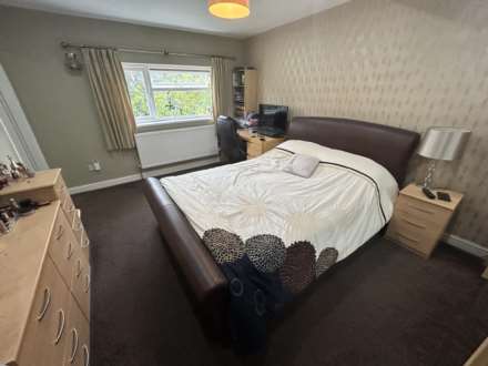 Matthew Close, Oldham, Image 20